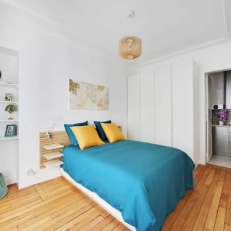 Apartment Magnificent Flat 1bdr 2p Rue Du Commerce *